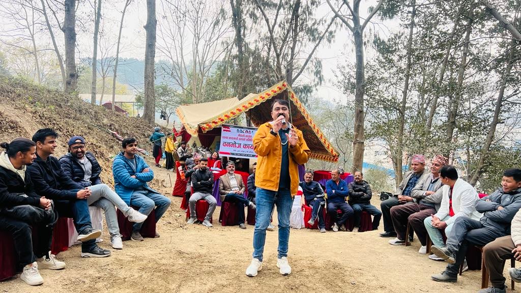 नेपाली कांग्रेस पाल्पा काठमाडौं सम्पर्क समितिको वनभोज तथा भेटघाट कार्यक्रम भव्य रूपमा सम्पन्न