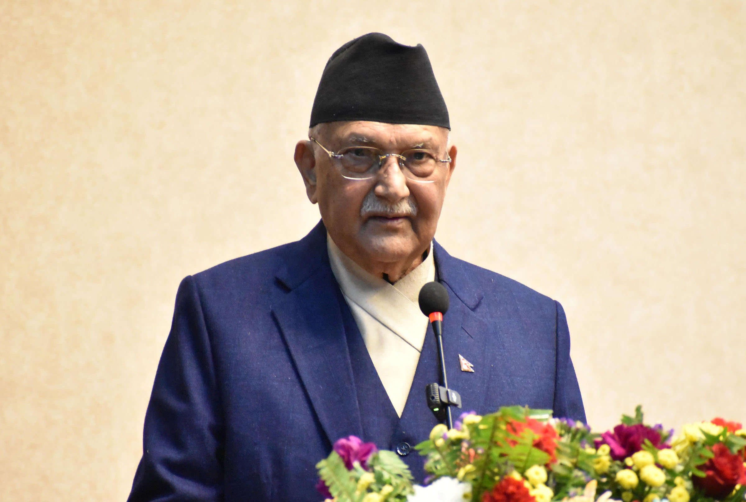 राधिकाको आत्मकथा ‘करुणा’ सत्य लिखतमा आधारित छः प्रधानमन्त्री ओली
