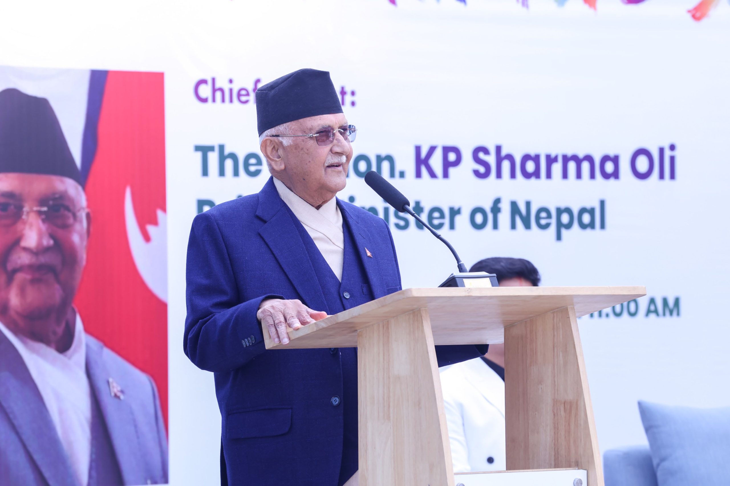 विकासमा अरु मुलुक भन्दा अगाडि जान हामीमा आत्मविश्वास हुनुपर्छः प्रधानमन्त्री ओली