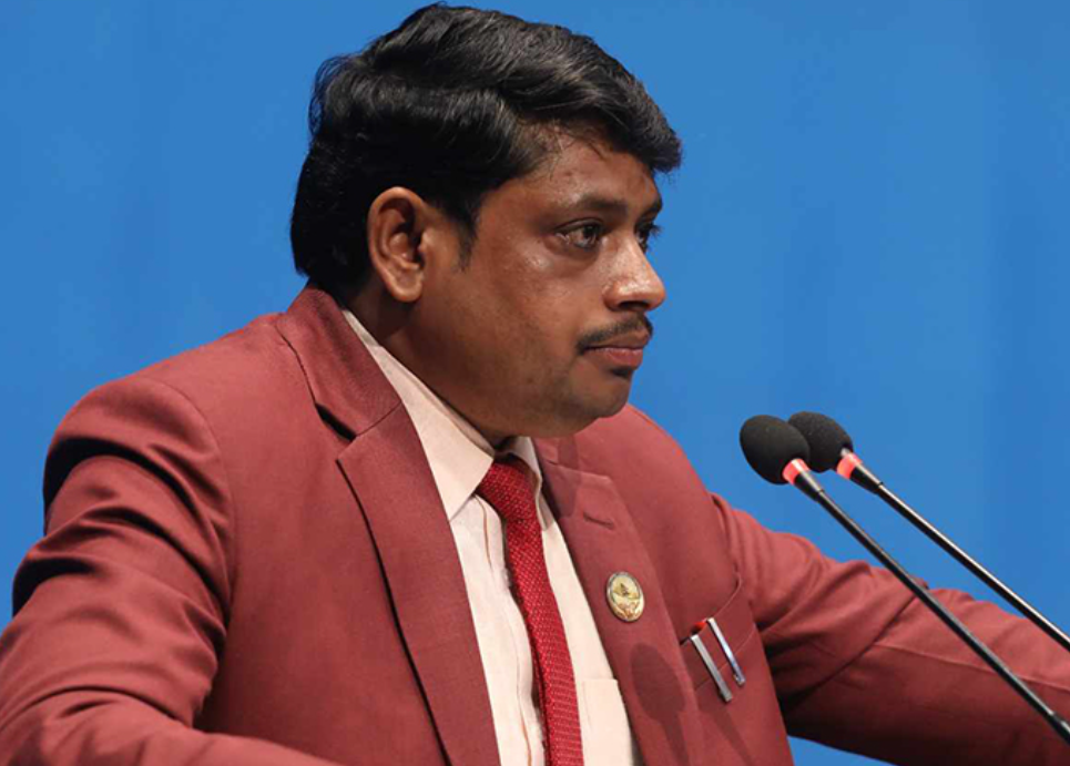 विद्युतीय व्यापार विधेयकसम्बन्धी समितिको प्रतिवेदन पेस