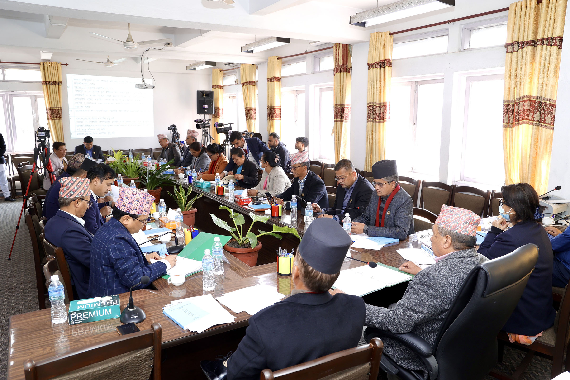 युएसएडअन्तर्गतका कार्यक्रममा भएको खर्च सार्वजनिक गर्न माग
