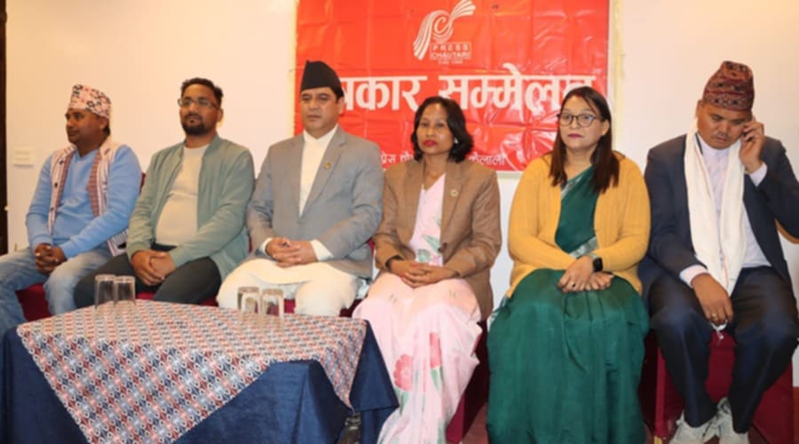 सुदूरपश्चिमको विकासबारे प्रधानमन्त्रीसँग गम्भीर छलफल भएको छ : मन्त्री भण्डारी
