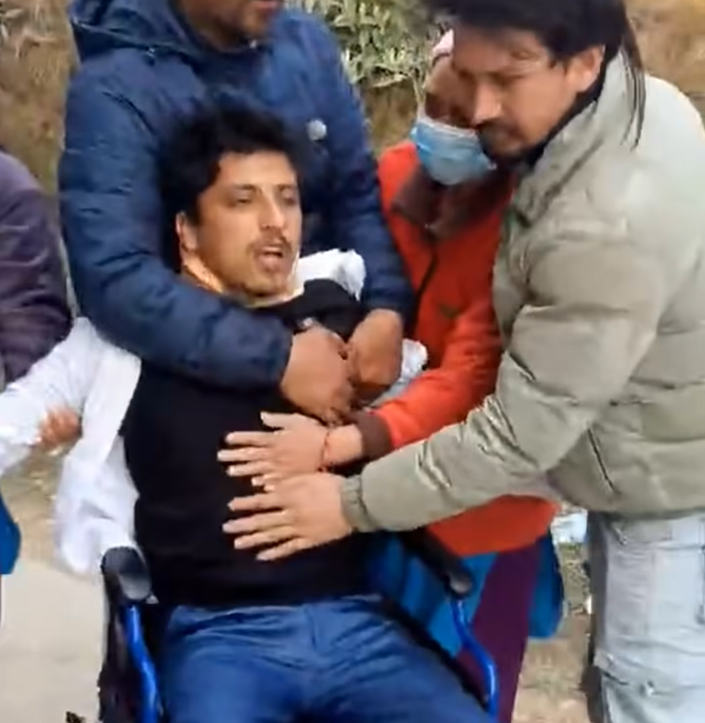 कार्यक्रमको बिल स्वीकृत नगरेको भन्दै बन्दीपुर गाउँपालिका ६ का वडाध्यक्षद्वारा सचिवमाथि कुटपिट