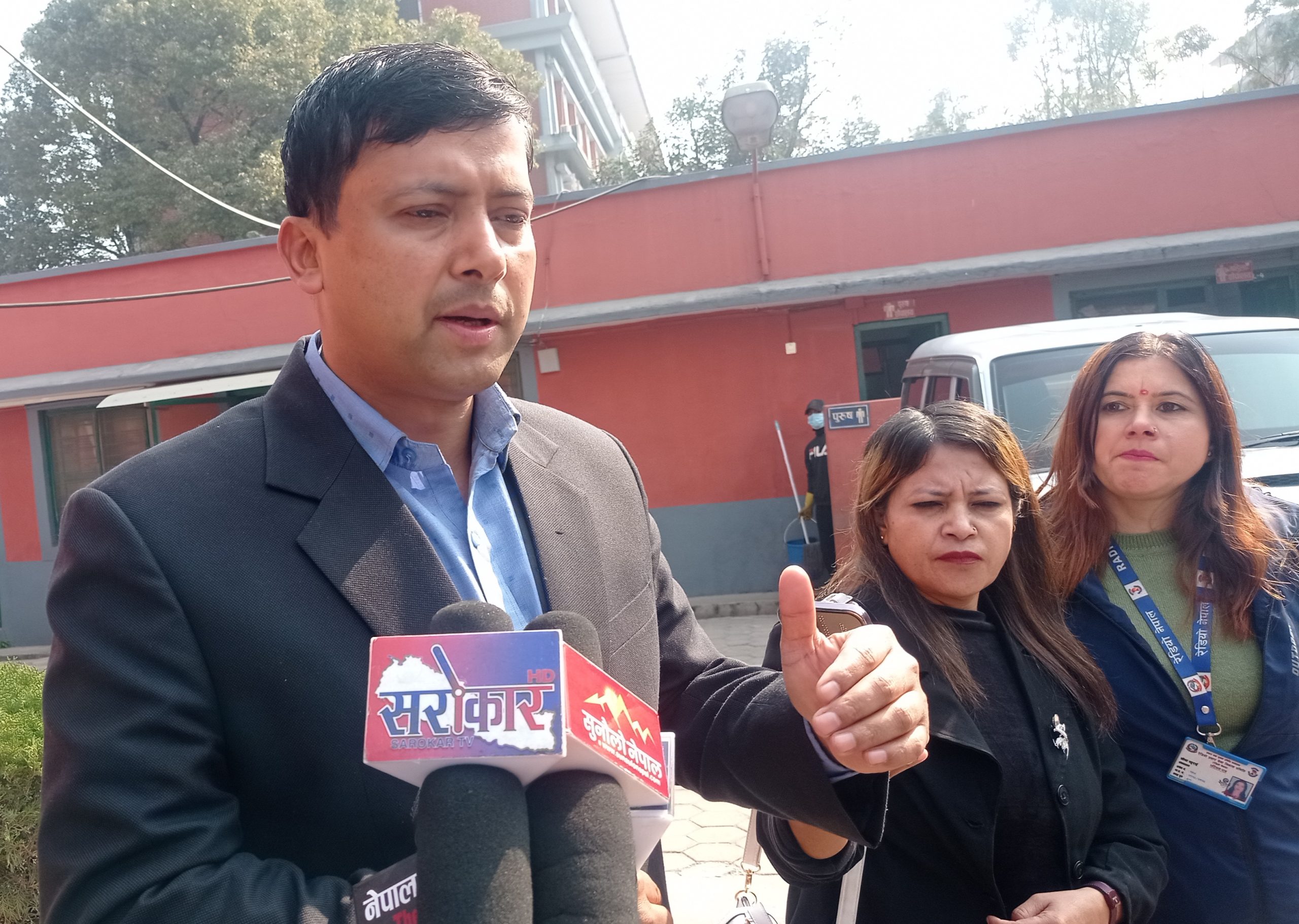 निजामती विधेयकलाई पहिलो प्राथमिकता दिएर अगाडि बढाइने