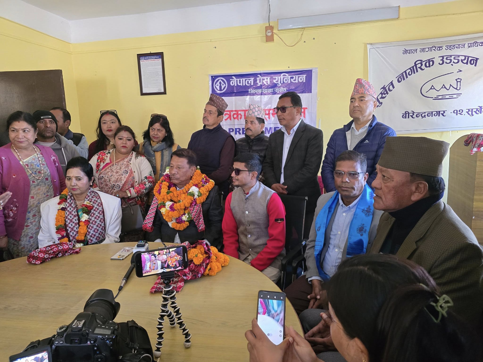 राजनीतिक स्थायित्वका लागि कांग्रेस एमालेको गठबन्धनः उपप्रधानमन्त्री सिंह