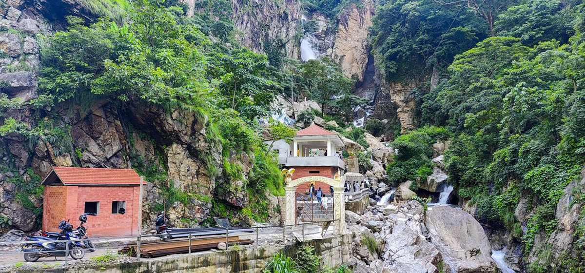 ऐनापहराबाट सात महिनामा ३० लाख आम्दानी