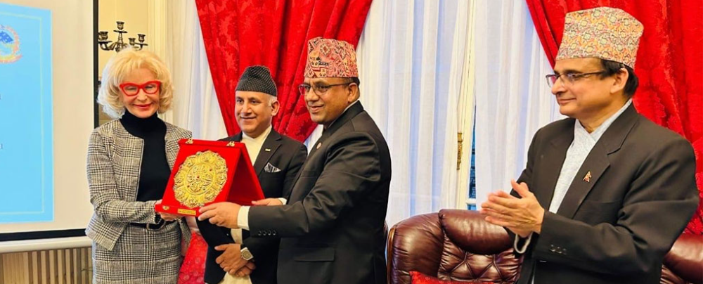फ्रान्सेली नागरिकलाई नेपाल भ्रमण गर्न मन्त्री पाण्डेको आग्रह