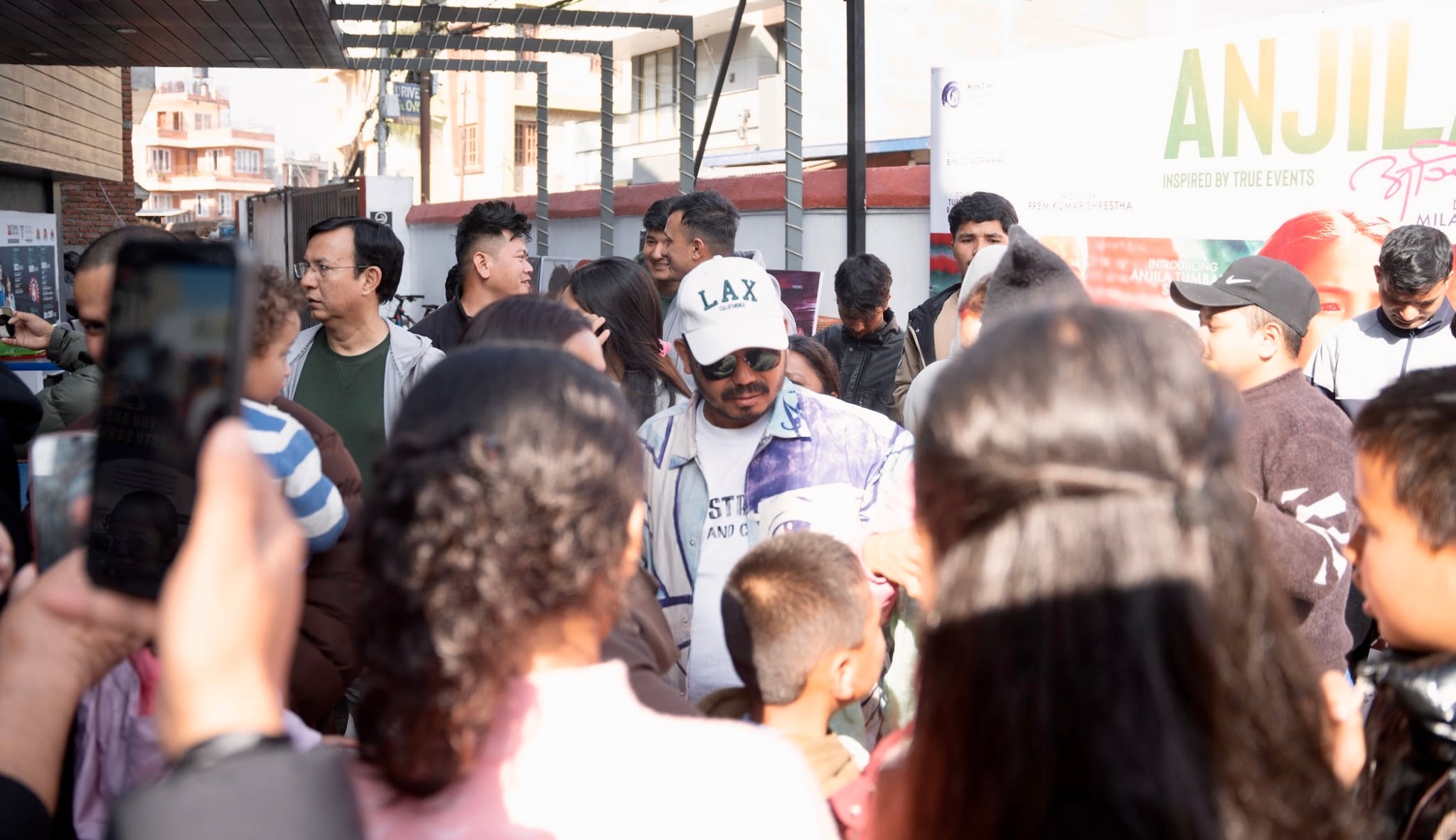 शनिवार ‘अञ्जिला’को बम्पर व्यापार: शो थप हुने बित्तिकै हाउसफूल हुँदा दङ्ग छु – निर्देशक