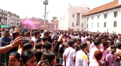 आज फागु पूर्णिमा अर्थात् होलीः रङ र अबिर दलेर हर्षोल्लासपूर्वक मनाइँदै