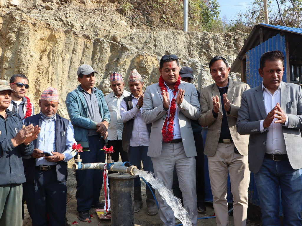 लामीचौरमा ४२ वर्षपछि खानेपानी सुविधा