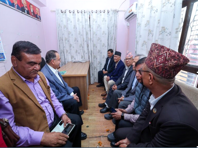 प्रधानमन्त्री ओलीद्वारा एकीकृत समाजवादीको कार्यालय अवलोकन