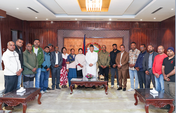 तीनकुने घटनामा मारिएका पत्रकार रजकका परिवारलाई सरकारले आवश्यक सहयोग गर्छः प्रधानमन्त्री ओली