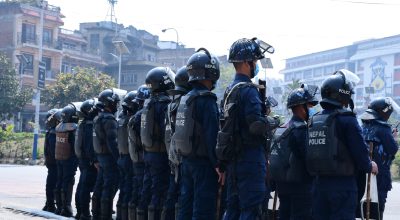 काठमाडौंका विभिन्न स्थानबाट १० जना लुटेरा पक्राउ, मुख्य नाइकेलाई गोली लाग्यो