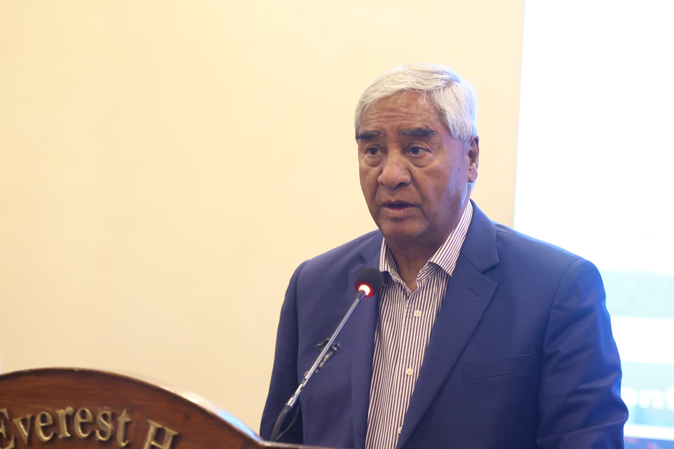 सभापति देउवाद्वारा नेता अधिकारीको निधनप्रति दुःख व्यक्त
