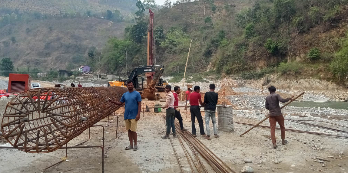 भिमादमा सम्झौताको दश महिनापछि पुल निर्माण सुरु