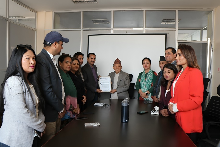तिनकुने घटनाको निष्पक्ष छानबिन गर्न मानव अधिकार आयोग समक्ष पत्रकार महासंघको माग