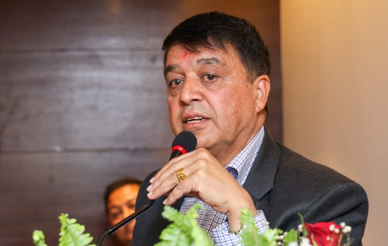देशमै सम्भावना खोज्न अध्यक्ष ढकालको आग्रह