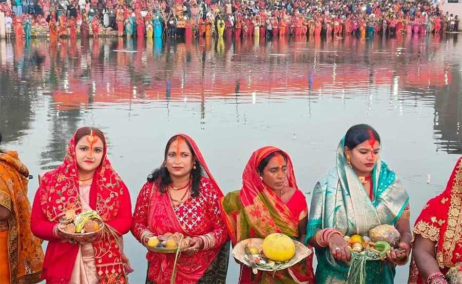 उदाउँदो सूर्यलाई अघ्र्य दिँदै हर्सोल्लासका साथ चैती छठपर्व सम्पन्न