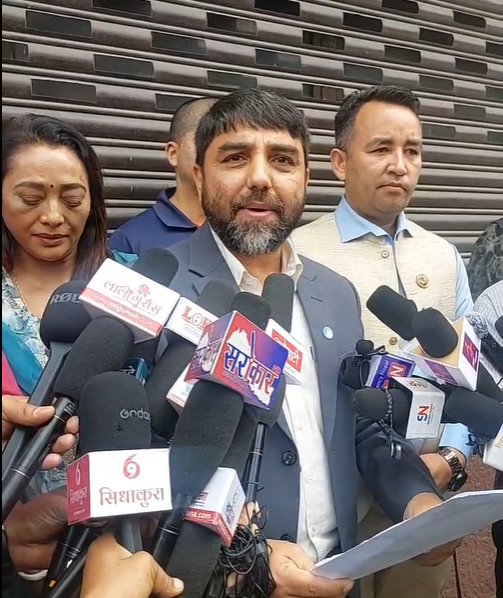 रविमाथि प्रहरीले ज्यादती गरेको भन्दै रास्वपाले गरायो मानव अधिकार आयोगको ध्यानाकर्षण