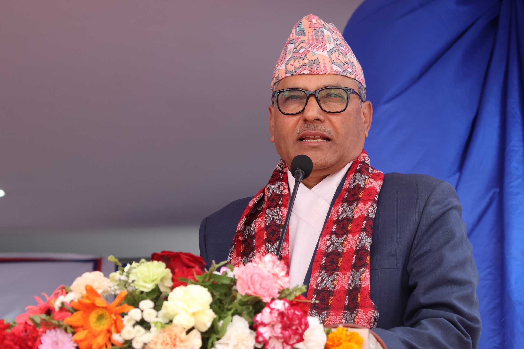 आफूले बैंक तथा वित्तीय संस्थालाई कर्जा प्रवाहमा सहजता प्रदान गर्न लचिलो नीति अवलम्बन गरेको गभर्नर अधिकारीको दाबी