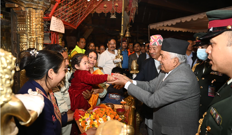 राष्ट्रपतिद्वारा सेतो मच्छेन्द्रनाथको दर्शन
