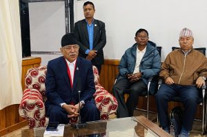 पूर्वाधार निर्माण माओवादी केन्द्रको उच्च प्राथमिकतामा : प्रचण्ड