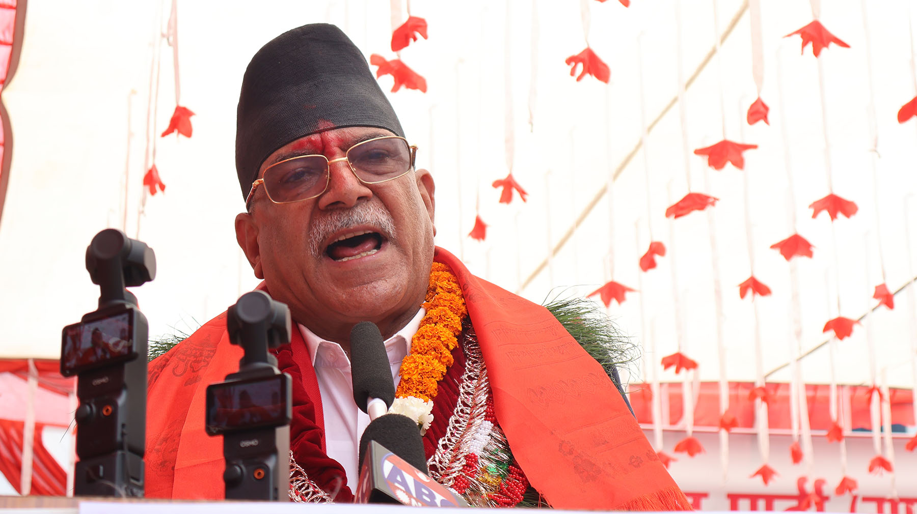 खानै नपुगेर विदेश जाने वातावरणको अन्त्य गर्न आवश्यक छः प्रचण्ड