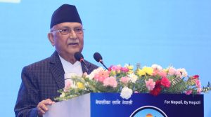 जगमानलाई ओलीले भने– मेरो कुण्डली हेर्नुहोस् अनि थाहा हुन्छ, राजतन्त्र फर्किँदैन
