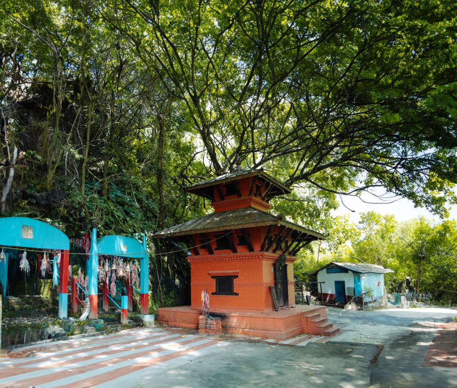 धार्मिक पर्यटकीय गन्तव्य बन्दै चिच्याएर वर माग्ने मालिका मन्दिर