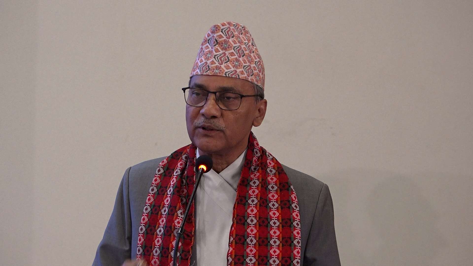 दलित समुदायसँग सम्बन्धित सवालमा सरकार गम्भीर छ : मन्त्री चौरसिया