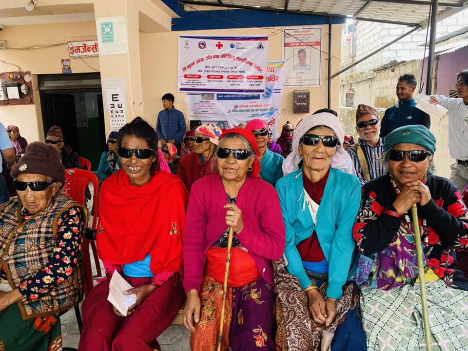 निःशुल्क आँखा शिविरबाट म्याग्दीको मालिकाका सात सय जना लाभान्वित