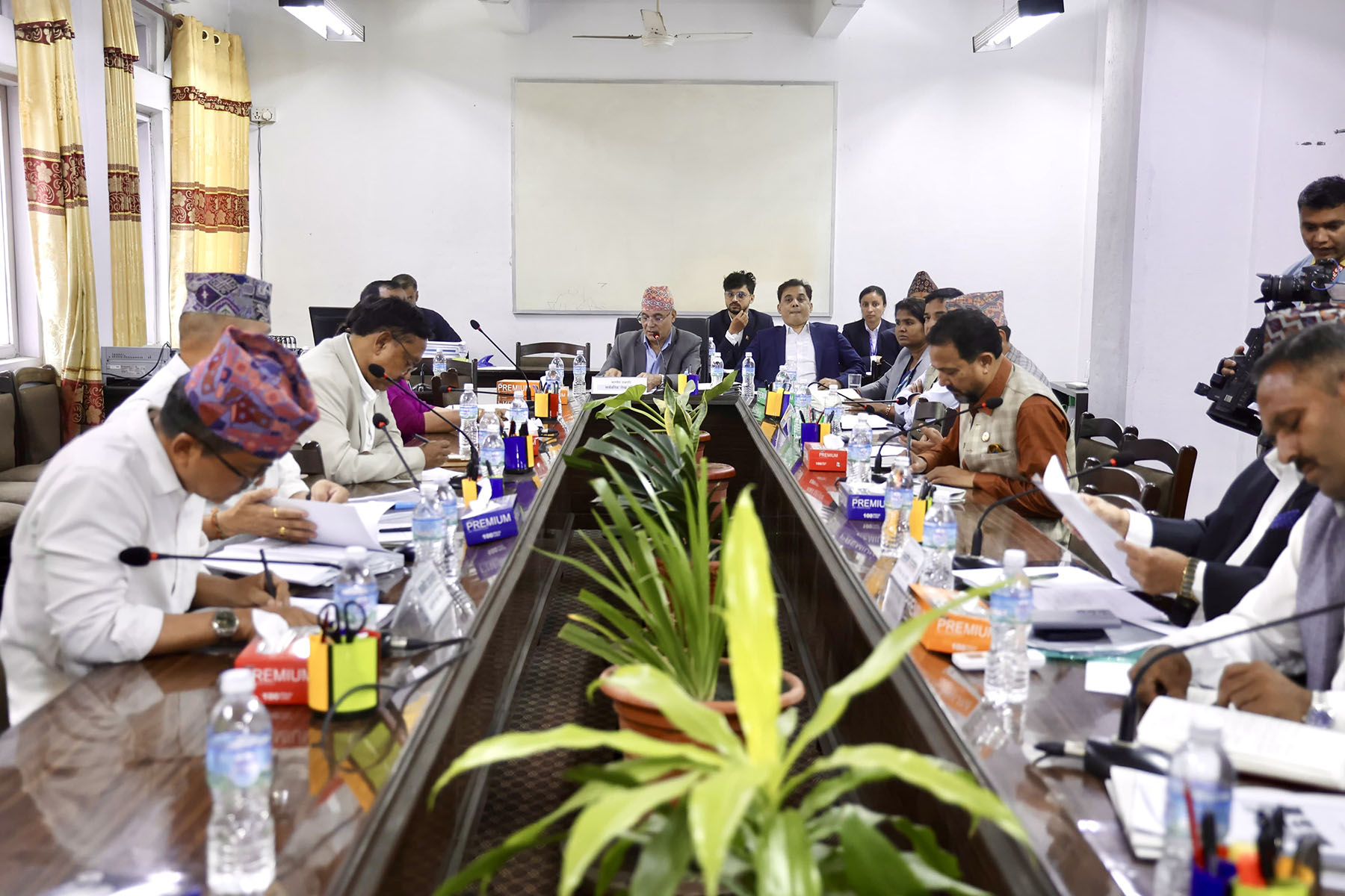 भैरहवा विमानस्थल अध्ययन उपसमितिमा नराखेकोमा माओवादीको आपत्ति