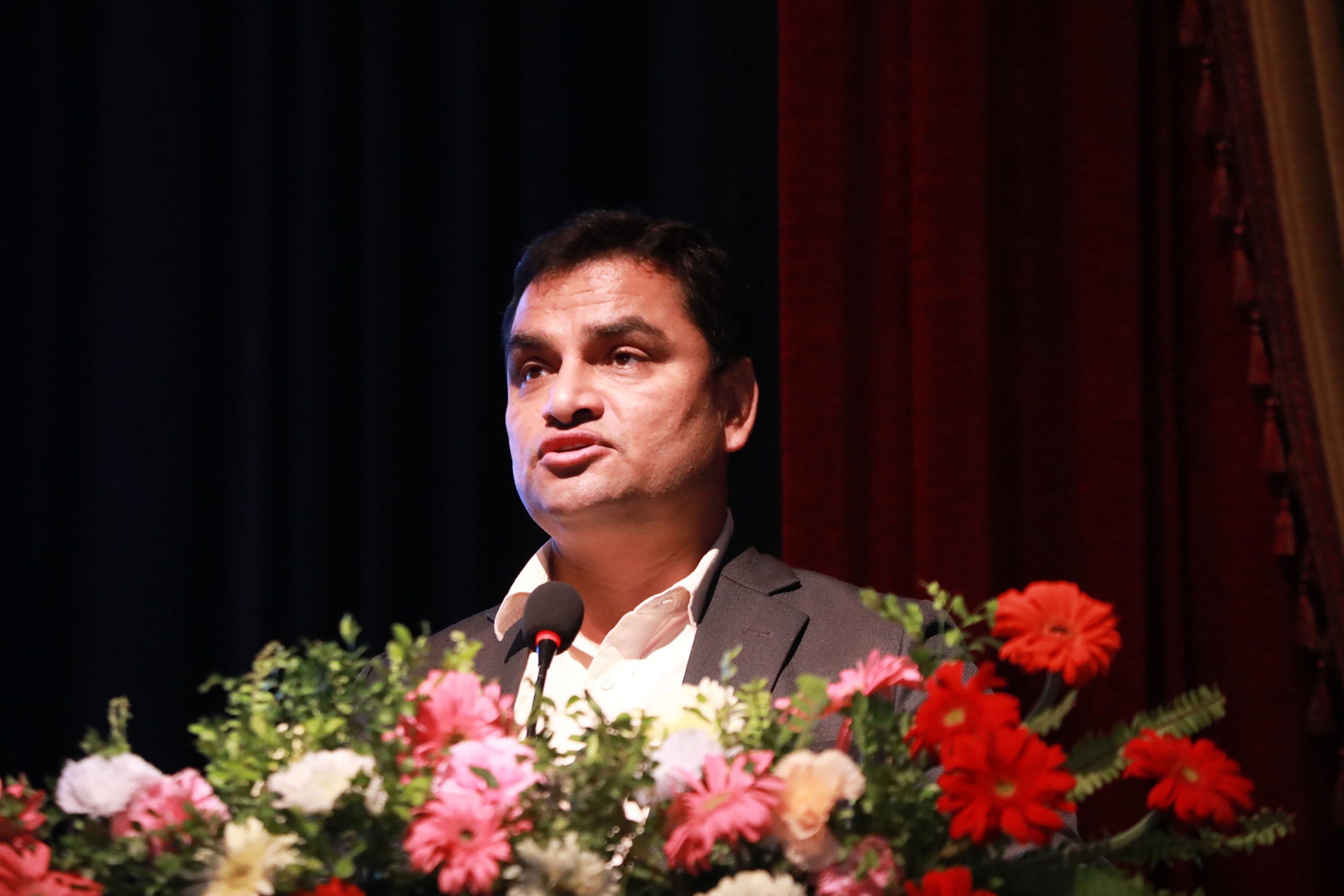 देशभित्रै स्वास्थ्यको जनशक्ति टिकाउन प्रोत्साहन र सहुलियत प्रदान आवश्यक छः स्वास्थ्यमन्त्री पौडेल