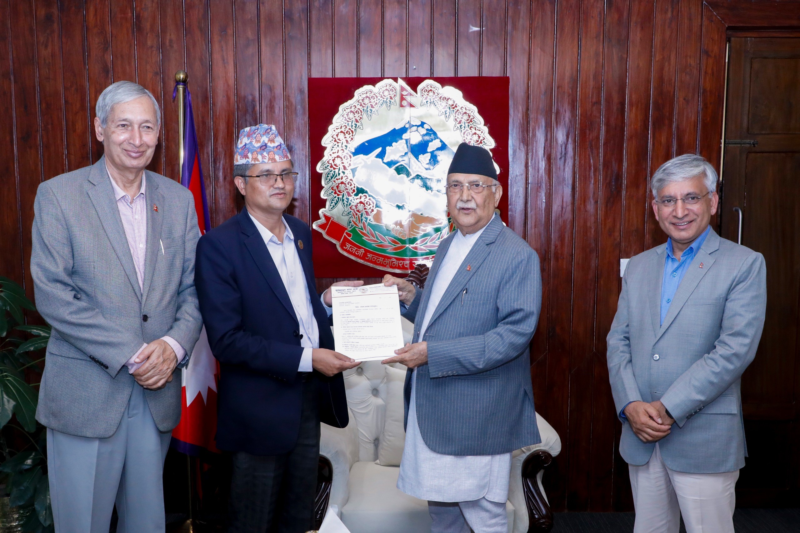 प्रधानमन्त्रीसमक्ष प्युठानको विकासका निम्ति बजेट व्यवस्था गर्न सांसद थापाको आग्रह