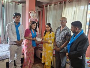 सुरेश रजकको परिवारलाई रास्वपाले दियो तीन लाख