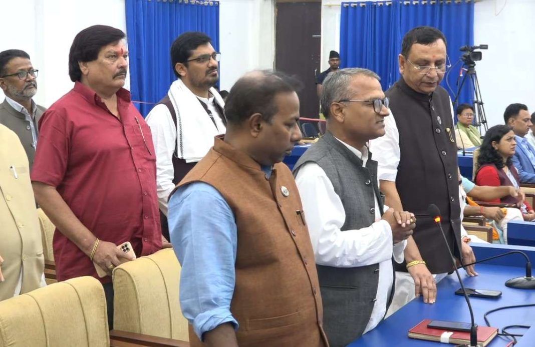 प्रमुख प्रतिपक्षको अवरोधपछि मधेश प्रदेश सभा बैठक स्थगित