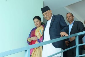 एमाले अध्यक्ष ओली र पूर्वराष्ट्रपति भण्डारीबीच भेटवार्ता सम्पन्न