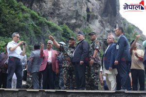 प्रधानमन्त्री ओलीबाट रसुवा र नुवाकोटको बाढी प्रभावित क्षेत्रको अवलोकन