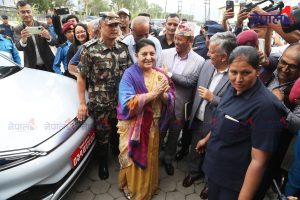 पूर्वराष्ट्रपति  विद्यादेवी भण्डारी एमाले मुख्यालयमा (तस्बिरहरू)