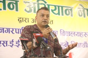 देश खतरामा छ भन्ने भ्रममा नपर्न  गगन थापाको आग्रह