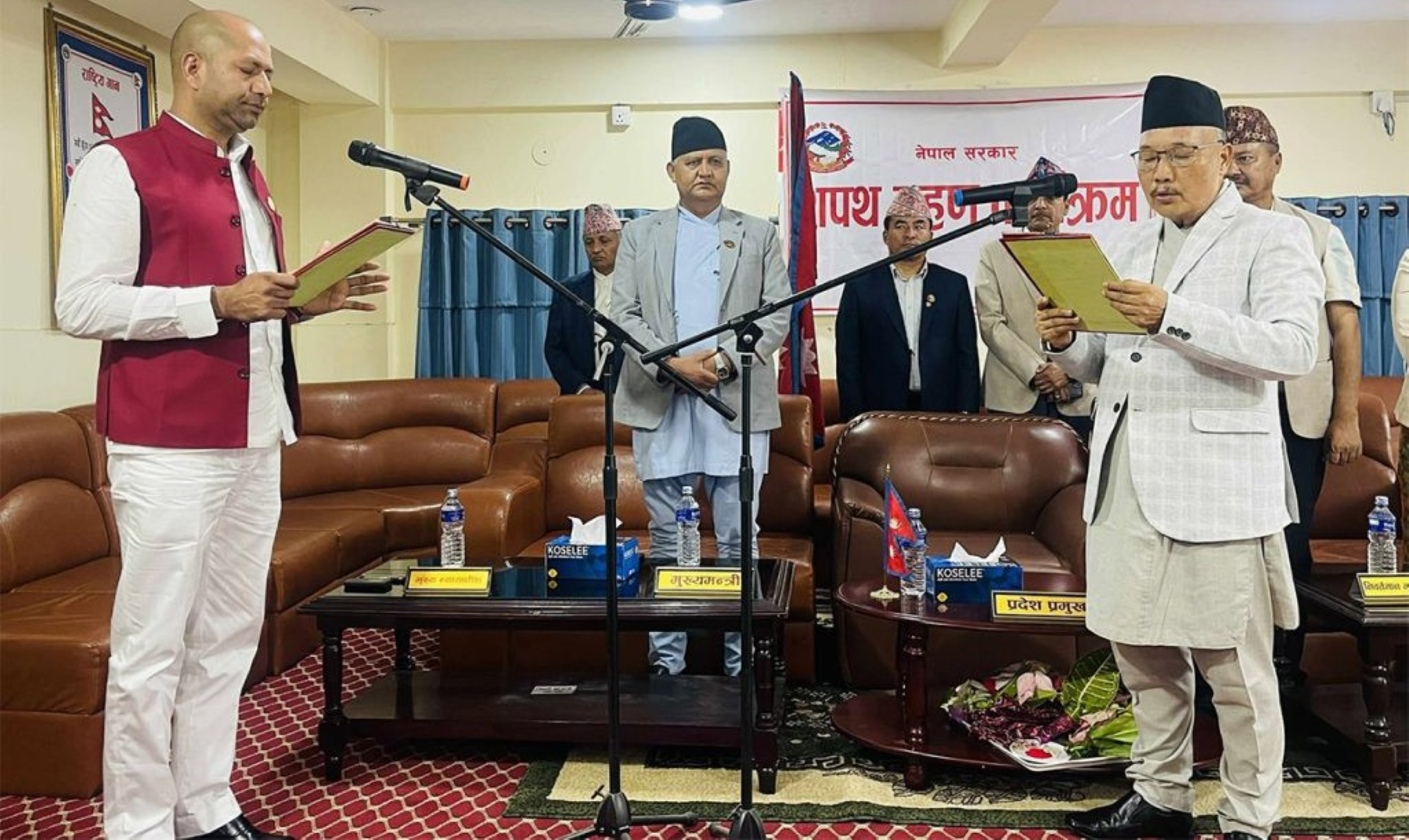 लुम्बिनीका नवनियुक्त युवा तथा खेलकुदमन्त्री पाण्डेले लिए शपथ
