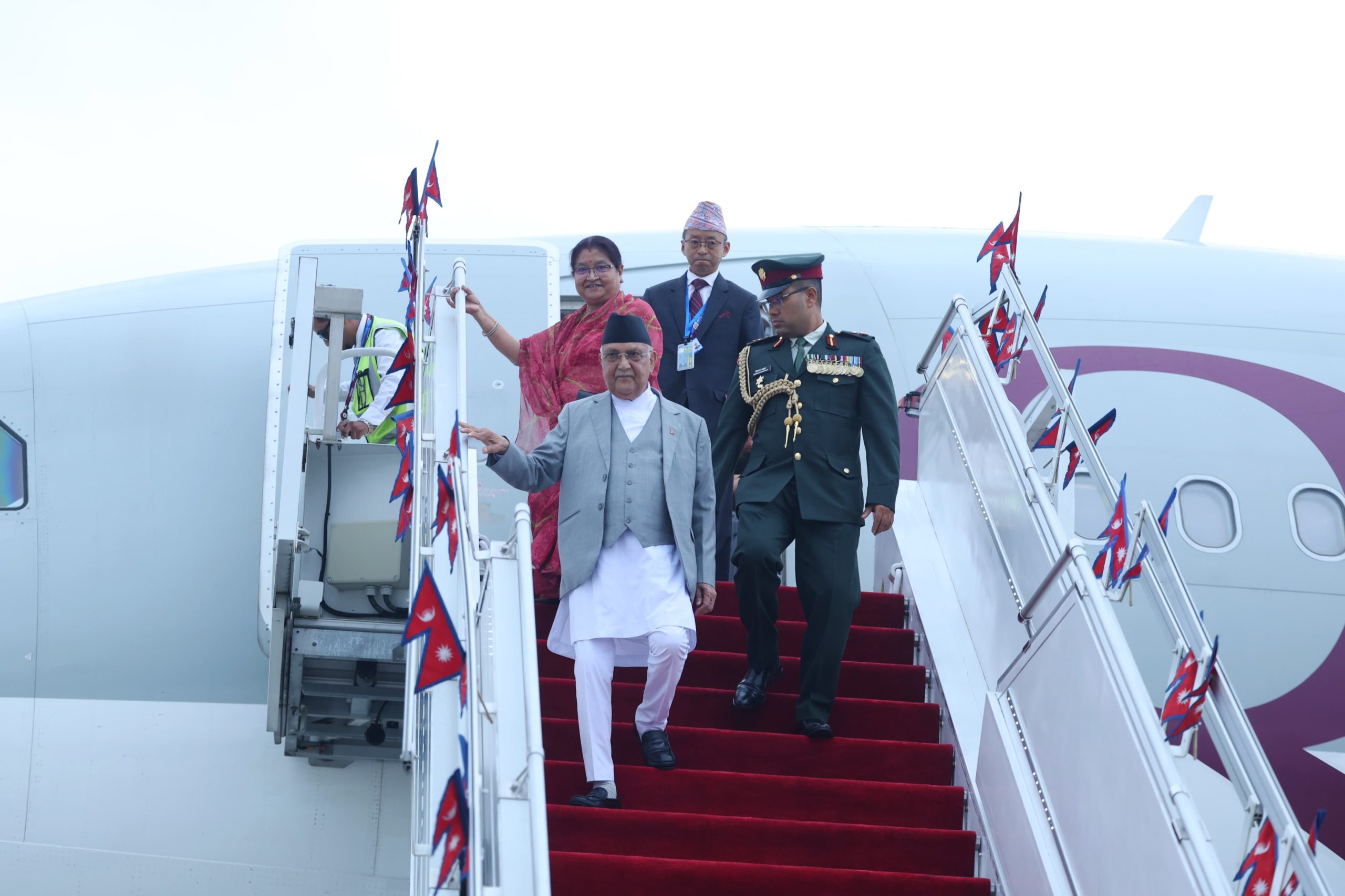 स्पेनमा राष्ट्रसङ्घीय सम्मेलनमा भाग लिइ प्रधानमन्त्री ओली स्वदेश फिर्ता