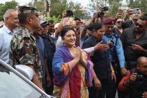 पूर्वराष्ट्रपति  विद्यादेवी भण्डारी एमाले मुख्यालयमा (तस्बिरहरू)