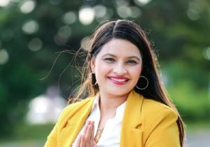 क्यानडामा एनआरएनए अध्यक्षमा योजना सहित चन्द्रा अधिकारीको उम्मेदवारी
