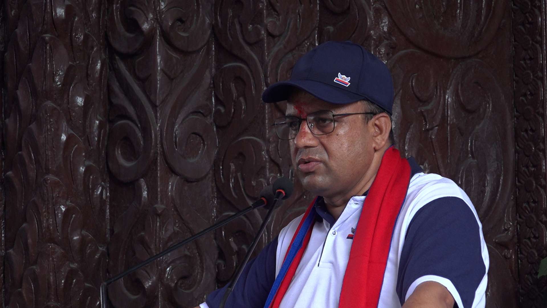वायुसेवा निगमको सदृढीकरण अपरिहार्यः पर्यटनमन्त्री पाण्डे