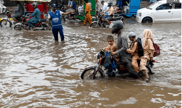 पाकिस्तानमा मनसुनी प्रकोपका कारण मृत्यु हुनेको सङ्ख्या २१६ पुग्यो
