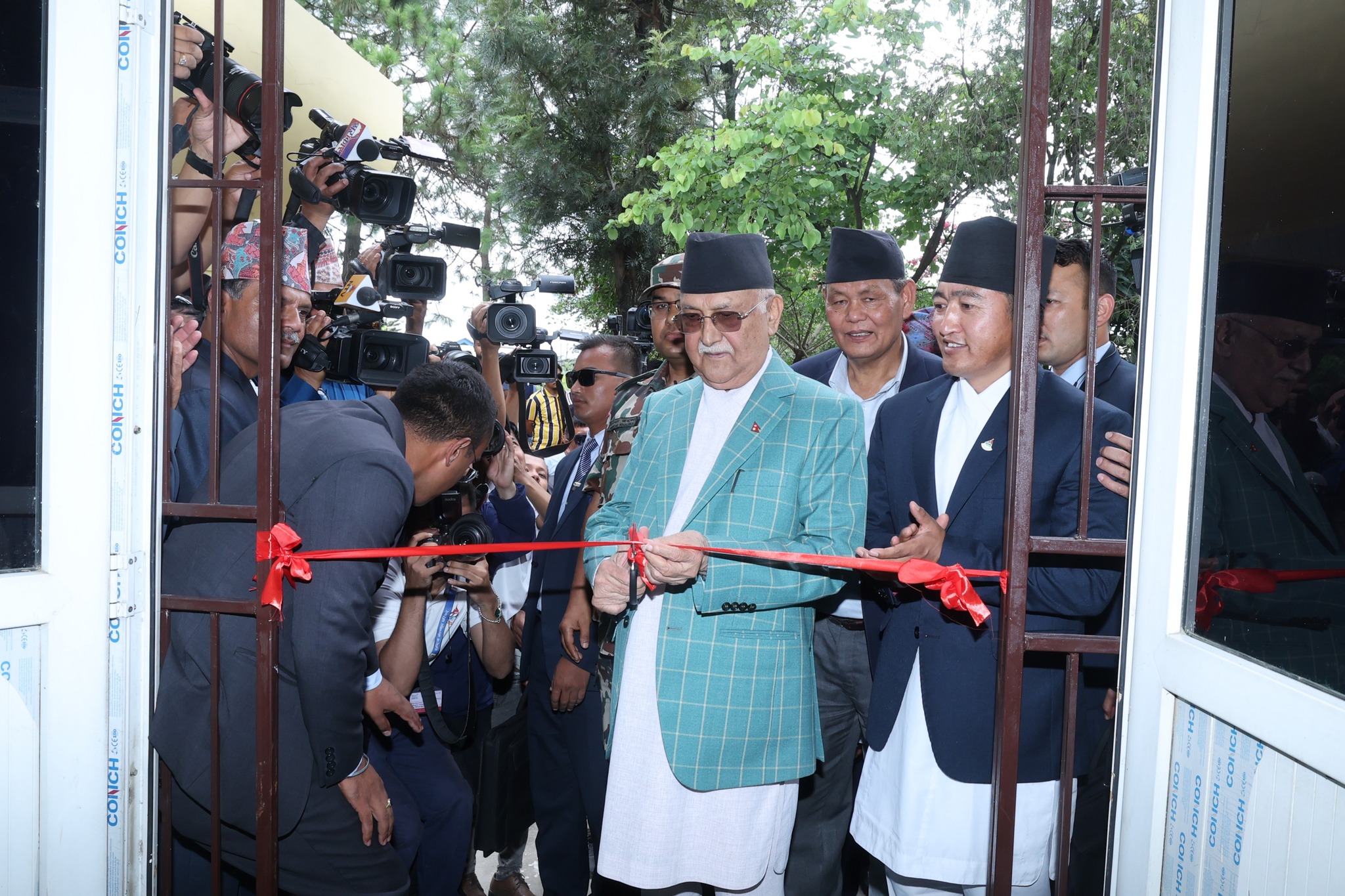 प्रधानमन्त्रीद्वारा सातदोबाटोस्थित अन्तर्राष्ट्रिय खेलकुद परिसरमा‘नेशनल हाई पर्फमेन्स सेन्टर’ उद्घाटन