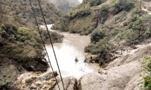 थुनिएको म्याग्दी नदी बग्न थाल्यो