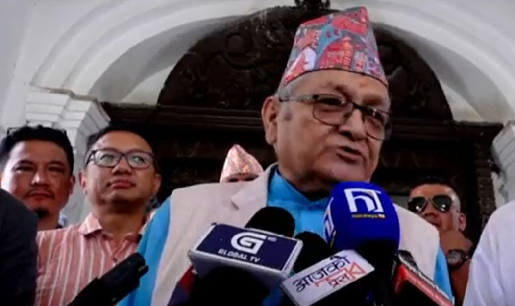 अनुशासन समितिको अध्यक्ष पदमा यथावत् बहाली हुन पाउँ भन्दै नवराज सुवेदीले दिए आयोगमा उजुरी