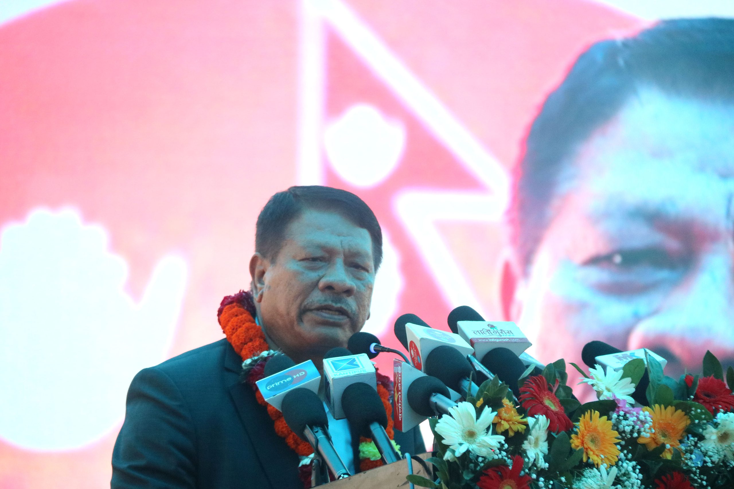 निजामती विधेयकमा चलखेल गर्ने जोसुकै भएपनि कारबाही हुन्छः उपप्रधानमन्त्री सिंह